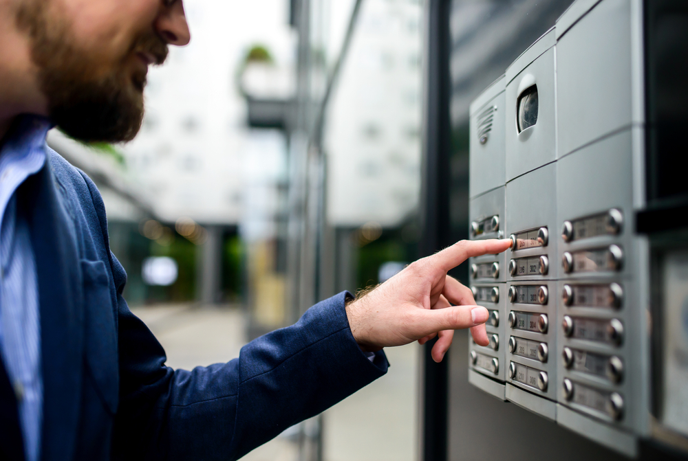 Visitor-Management-System-Installation